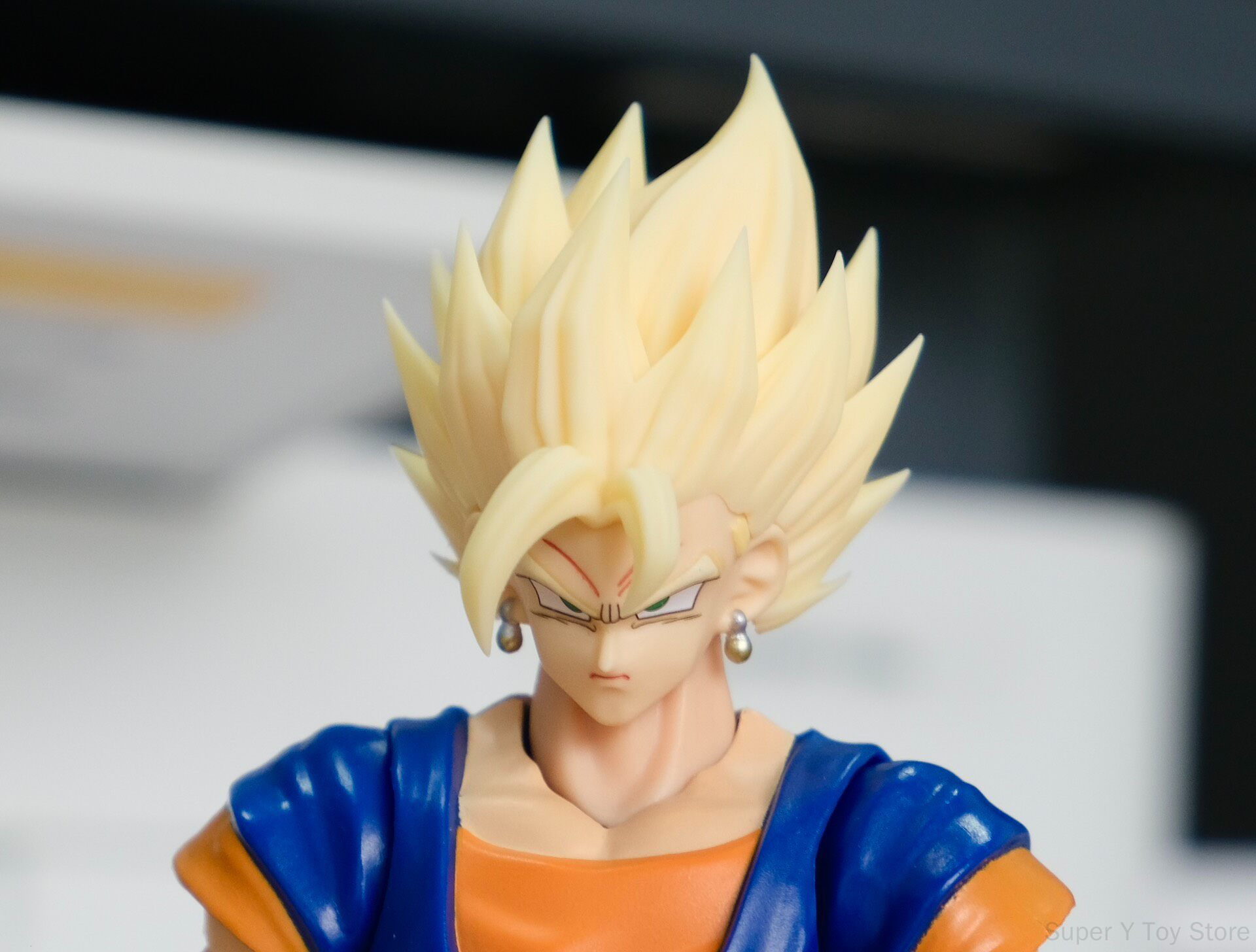 Nuova Figura di Vegito di Drag - Vintage Collectible Figurines recensione e prezzo