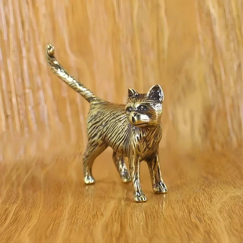Statuetta Vintage in Ottone a  - Vintage Collectible Figurines recensione e prezzo